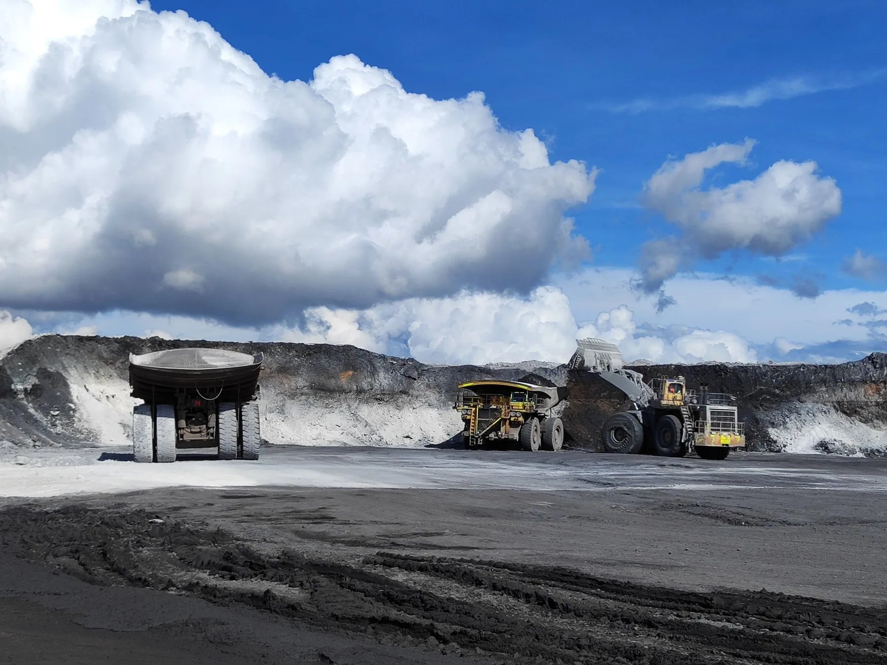 Mining industrial cleaning