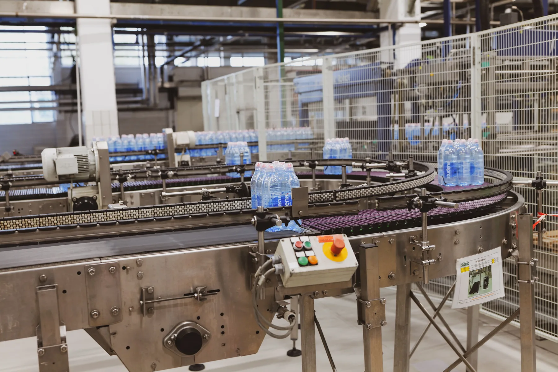 Plastic Packaging industrial cleaning